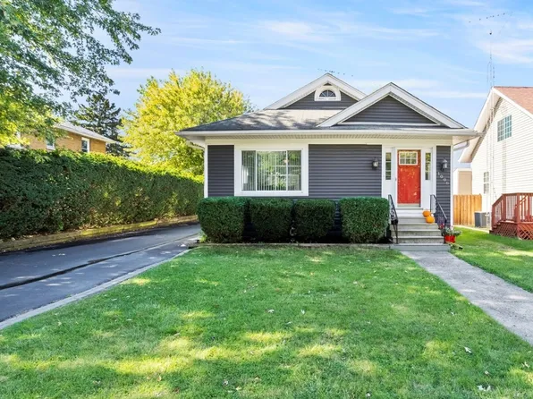 1006 Westmoreland Ave, Waukegan, IL 60085