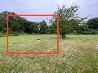 209 Creek Pointe Cir, Durand, MI 48429