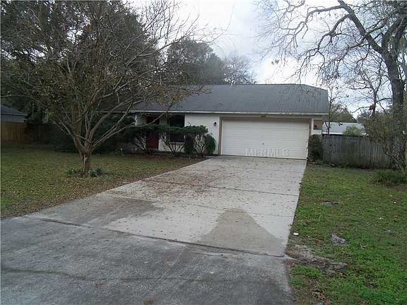 2nd image of 452 N Summit Ave