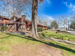 1800 Willow Point Dr, Shreveport, LA 71119