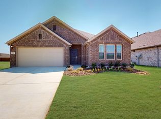 3909 Yarrow Dr, Argyle, TX 76226