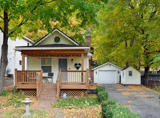 5298 Edsall Rd, Mound, MN 55364