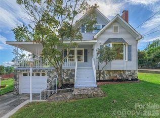 135 Patton Ave, Canton, NC 28716