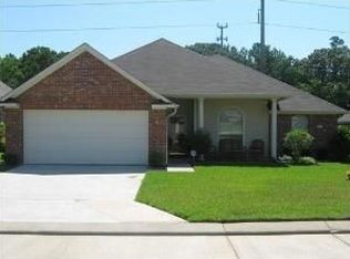 8917 Pines Edge Rd, Shreveport, LA 71129