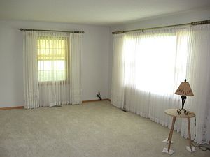 5th image of 110 Park Ave E