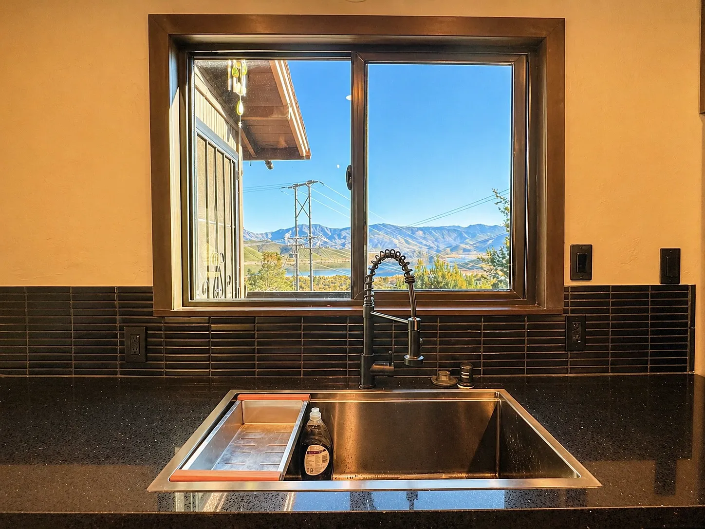 2 bed, 982 sqft, $2,250 — Photo 4