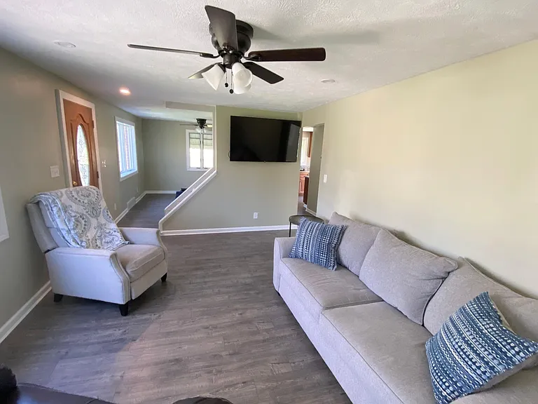 106 Hivue Ln — Photo 8