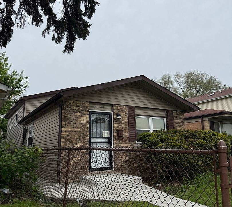 1st image of 11720 S Watkins Ave