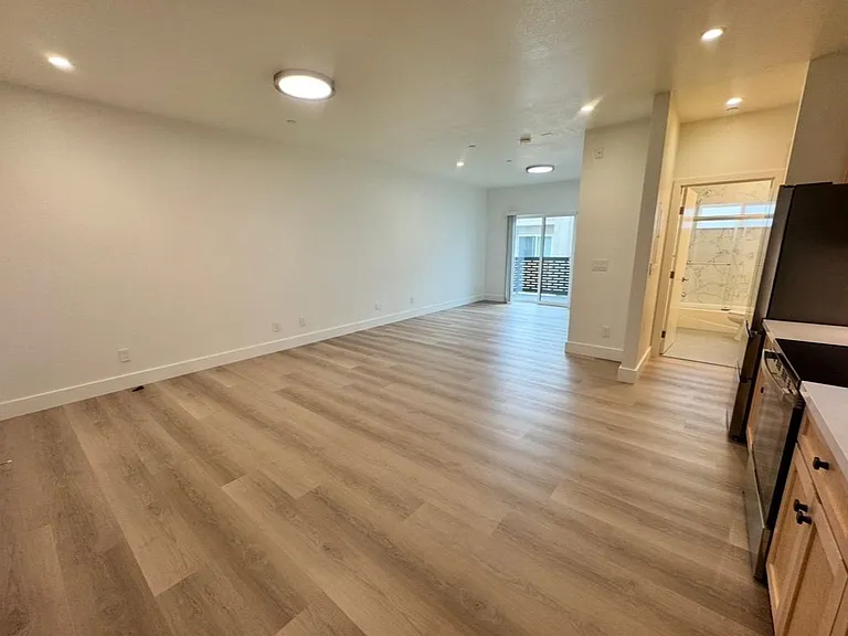 3108 Seacrest Ave #202 — Photo 3