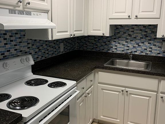 2nd image of 8205 San Jose Manor Dr E APT 6