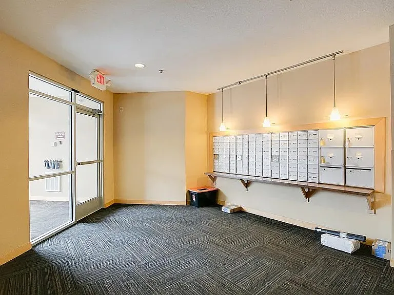 2600 University Ave SE #315 — Photo 16