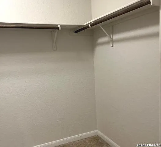 3 bed, 2.0 bath, 1209 sqft, $1,640 — Photo 4