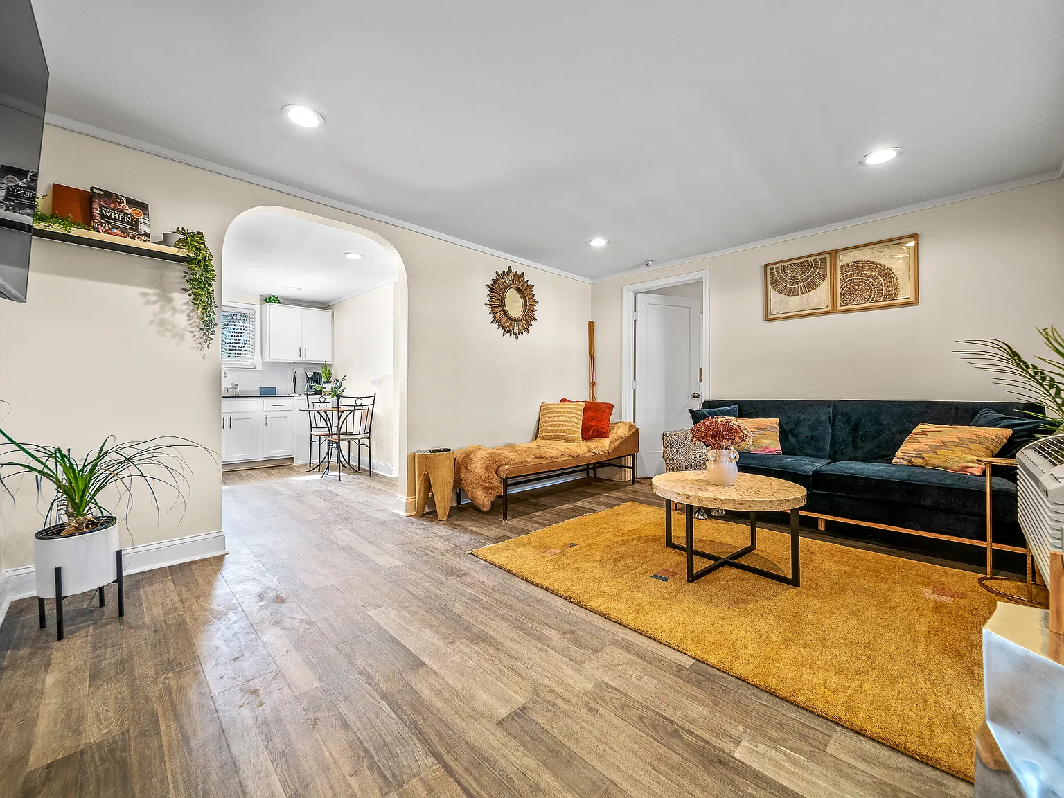 The Jeffersonian Apartments — Photo 1