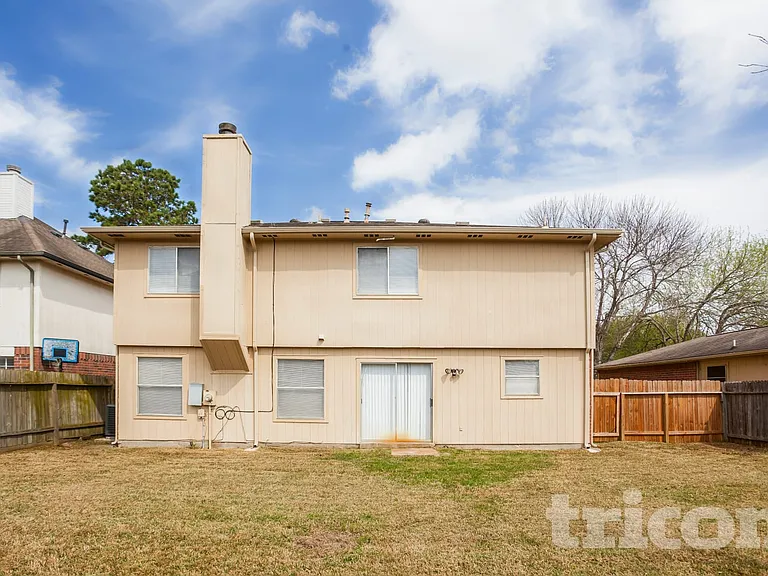 7310 Gettysburg Dr — Photo 15