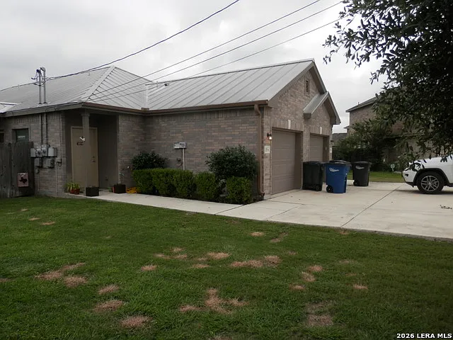 331 Oelkers Dr #A — Photo 4