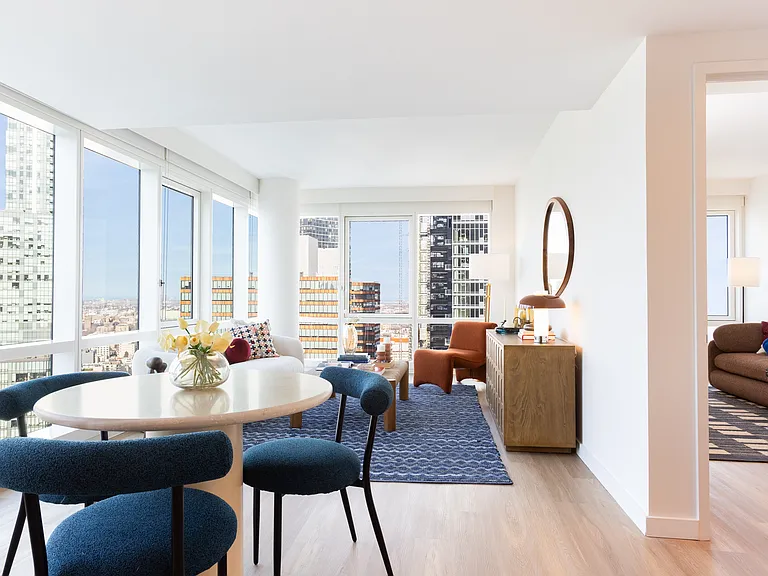 26-38 Jackson Ave #39D — Photo 3
