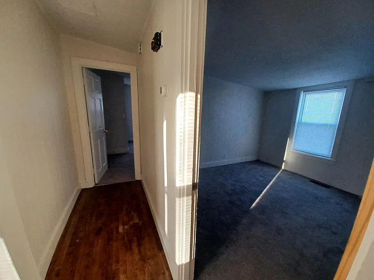 3 Old Glen Charlie Rd #B — Photo 9
