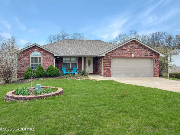 5014 Willowby Dr, Jefferson City, MO 65109