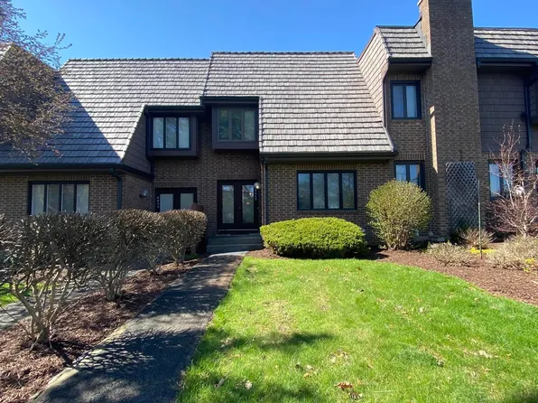 6669 Quail Ridge Ln, Fort Wayne, IN 46804