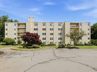 300 Park Terrace Dr APT 358, Stoneham, MA 02180
