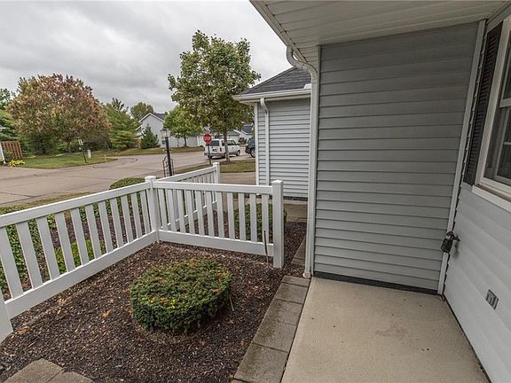 3rd image of 30740 Jasmine Ct #63B