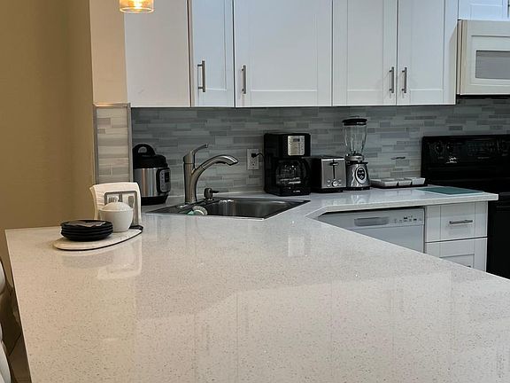 4th image of 9210 SW 3rd St APT 216