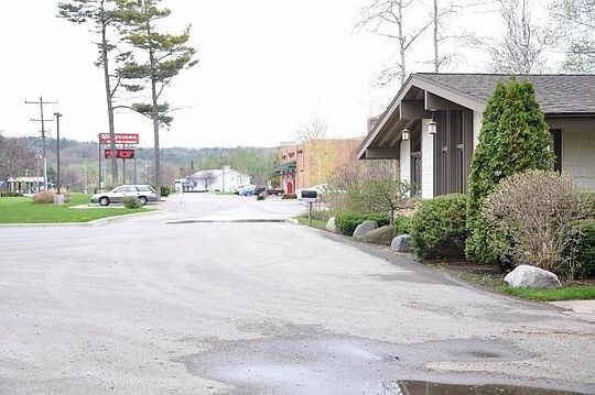 5th image of 2308 Us 31 N