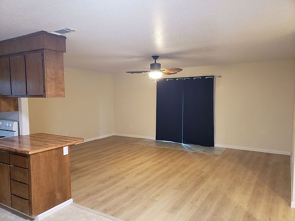 4th image of 1127 Jaxon Way