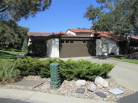 1st image of 126 Oak Hill Dr