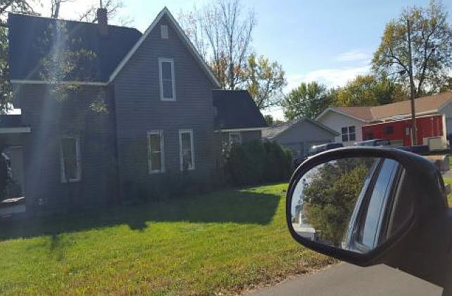 1st image of 38988 8th Ave
