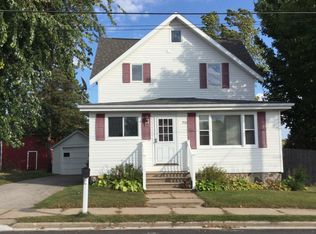 210 N Mill St, Hortonville, WI 54944