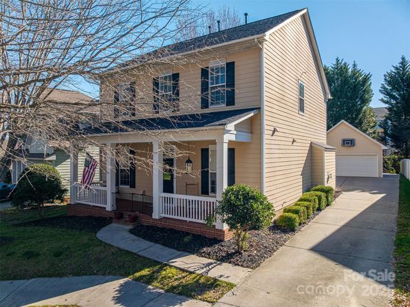 8532 Westmoreland Lake Dr #17, Cornelius, NC 28031