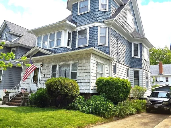 8741 95th Street, Woodhaven, NY 11421