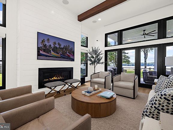 3rd image of 12618 Newgate Rd