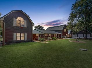 369 Holiday Acres Dr, Springville, TN 38256