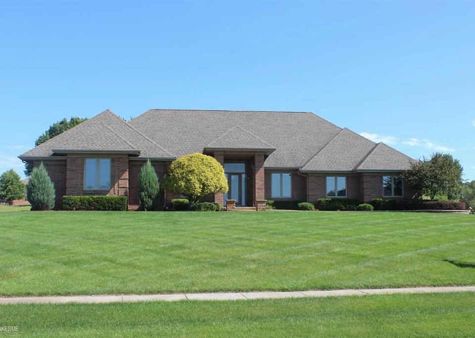2nd image of 67264 Rachael Ln