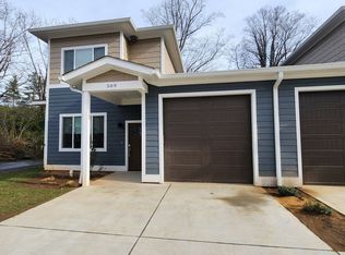 509 Magnolia Creek Ln, Black Mountain, NC 28711