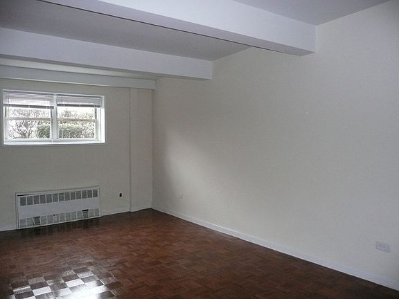 Livingroom- 2nd View