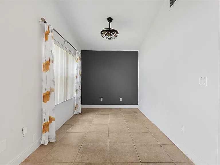 113 Whippoorwill Dr — Photo 14