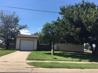 926 Sycamore St, Liberal, KS 67901