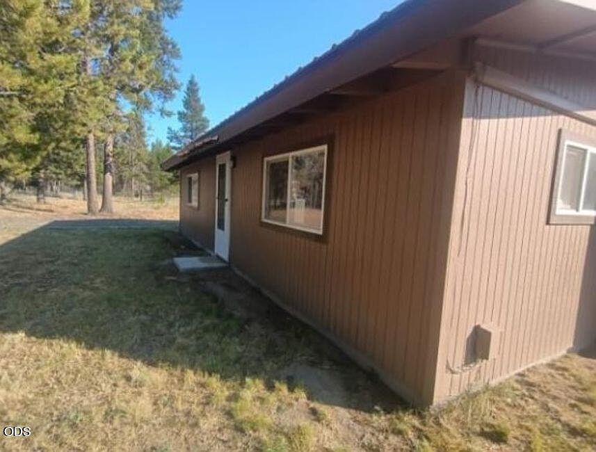 1st image of 52685 Doe Ln