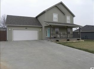 820 SE 44th St, Topeka, KS 66609