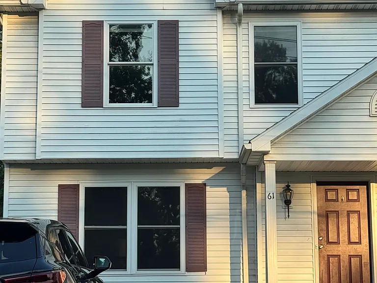 61 River St #A — Photo 2