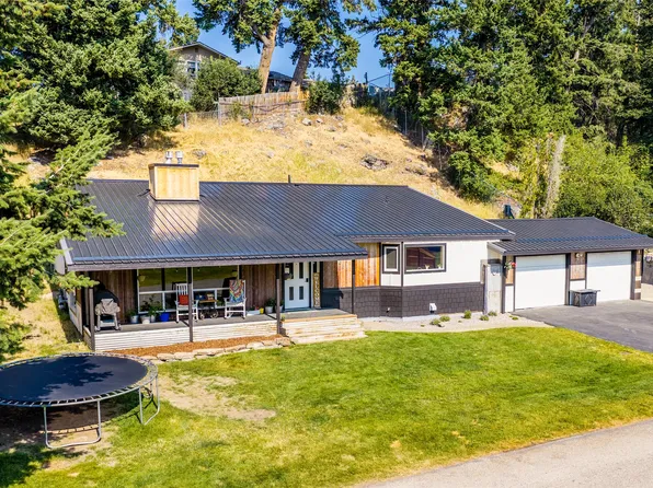 228 Lake Hills Ct, Bigfork, MT 59911