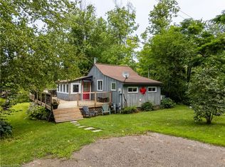 716 Sandy Bay Rd, Haldimand County, ON N1A2W6