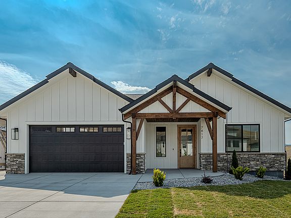 2nd image of 7817 Parker Lee Ct