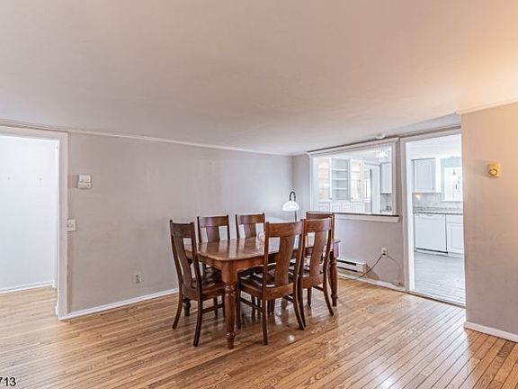 4th image of 5 Morris Pl