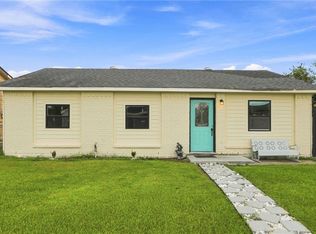 2072 Maharry Dr, Marrero, LA 70072