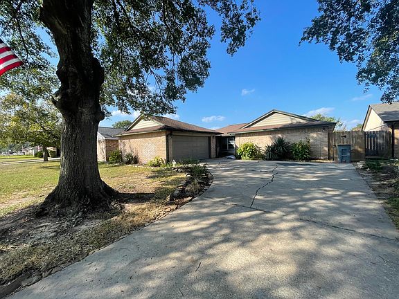2nd image of 14130 Barrone Dr