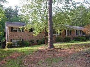 240 Rollingwood Dr, Athens, GA 30605